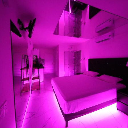 Studio Indecent Agde Exterior photo